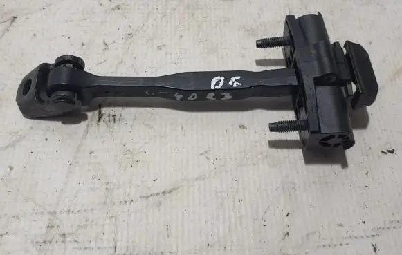 Volvo C40 Rear door check strap stopper 31457263