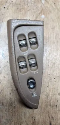 Chrysler 300M Electric window control switch 05026010AA 39754D