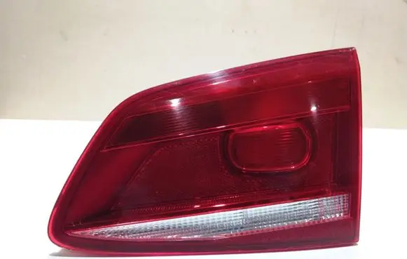 Volkswagen PASSAT B7 Tailgate rear/tail lights 3AF945094K