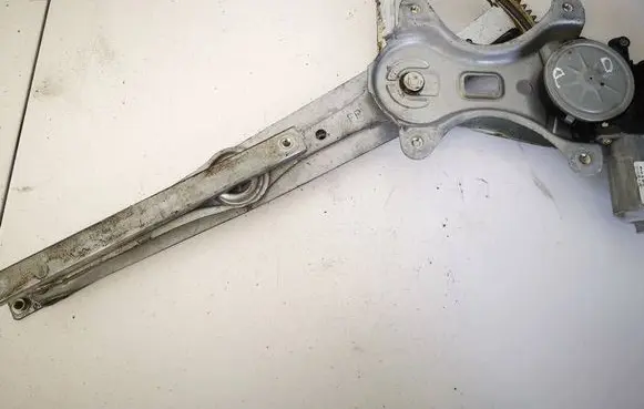 Toyota Corolla Verso AR10 Sliding door window regulator with motor 