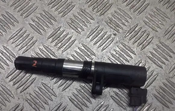 Renault Megane II Spark distributor 8200765882