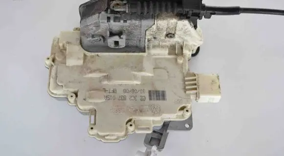 Skoda Superb B6 (3T) Coupe door lock (next to the handle) 3C2837015A