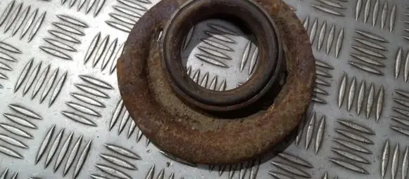 Citroen Berlingo Coil spring mount 