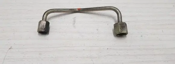 Fuel injector supply line/pipe