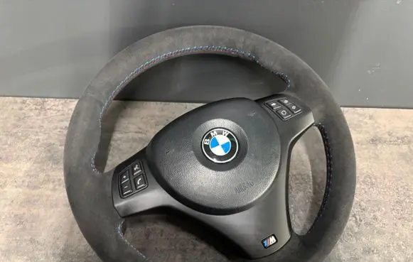 BMW 1 E82 E88 Steering wheel