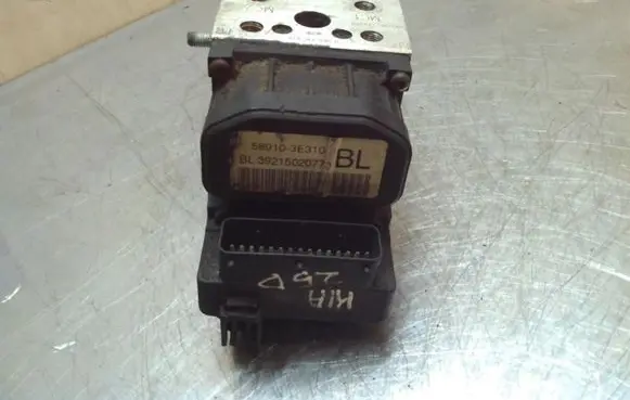 KIA Sorento ABS Pump 589103E310 0265216928