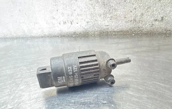 Opel Astra H Windscreen/windshield washer pump 090586632