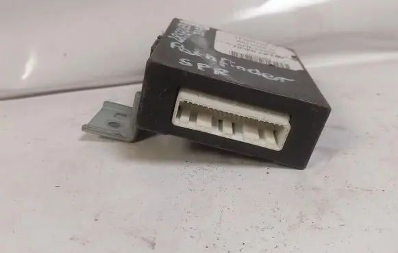 Nissan Pathfinder R51 Keyless (KESSY) go control unit/module 285E0EB33A