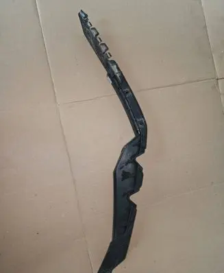 Skoda Octavia Mk2 (1Z) Front bumper mounting bracket 1Z0807183B