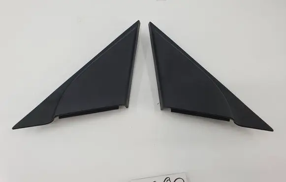 Mazda 3 I Front door glass trim molding BP4L