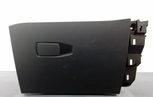 BMW 1 F40 Glove box 7937981