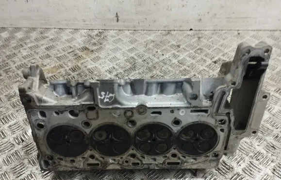 BMW 5 F10 F11 Engine head 