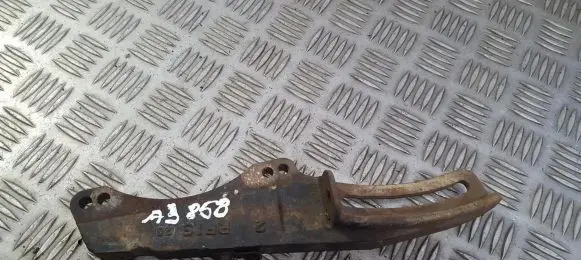 Mazda 323 F Engine mounting bracket RF1S