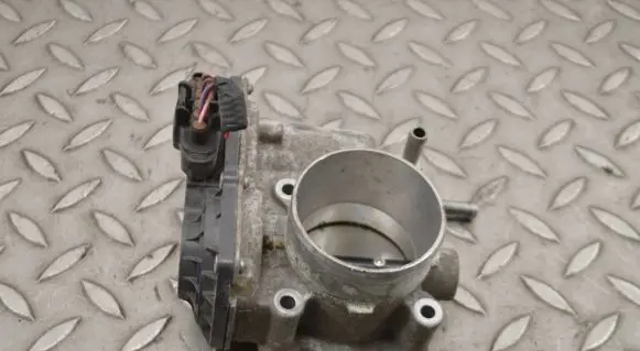 Toyota Corolla E140 E150 Throttle valve