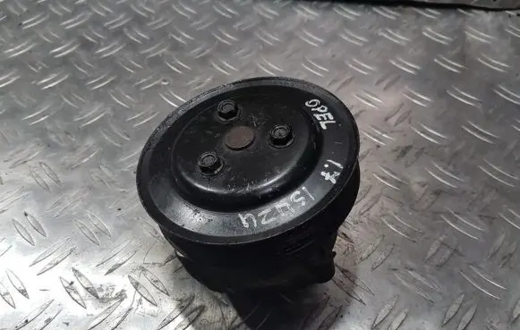 Opel Astra G Water pump