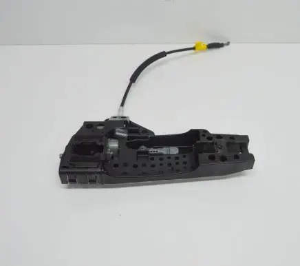 Rear door interior handle