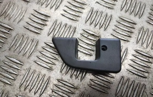 Mercedes-Benz E W211 Other front door trim element A2117230624