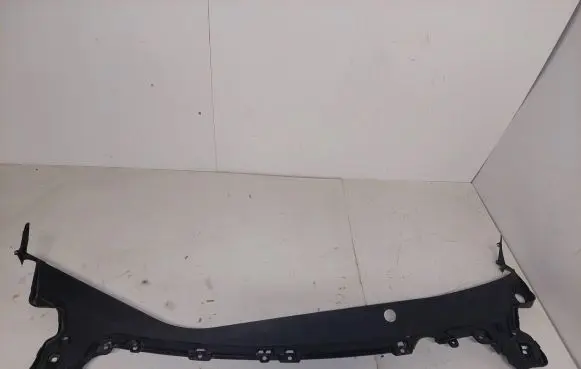 Tesla Model 3 Wiper trim 165483500A