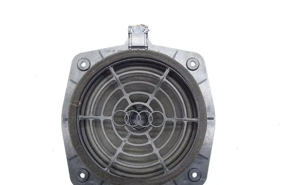 Audi TT TTS Mk2 Rear door speaker 8J0035411