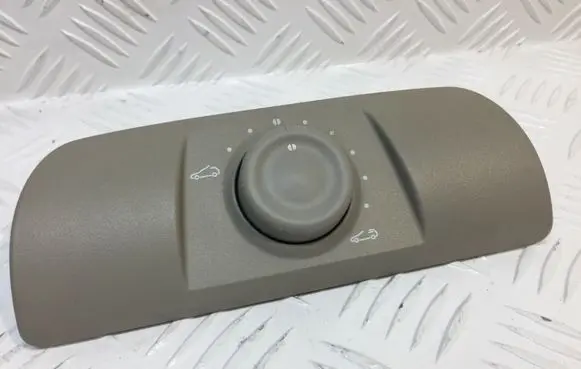 Renault Laguna II Sunroof switch 8200001165