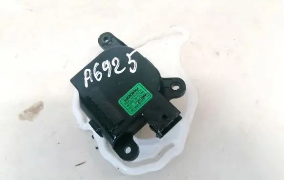 Hyundai Accent Air flap motor/actuator ab1d7100
