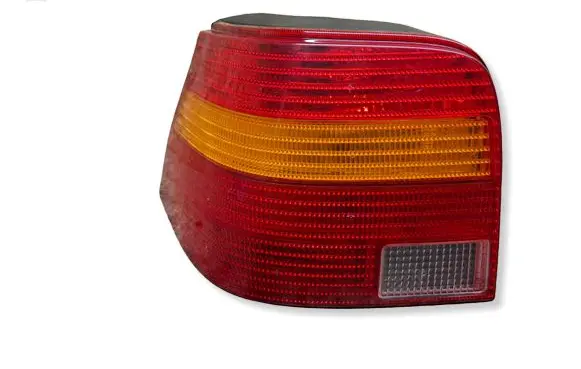 Volkswagen Golf IV Rear/tail lights 1J6945095AA 1J6945257