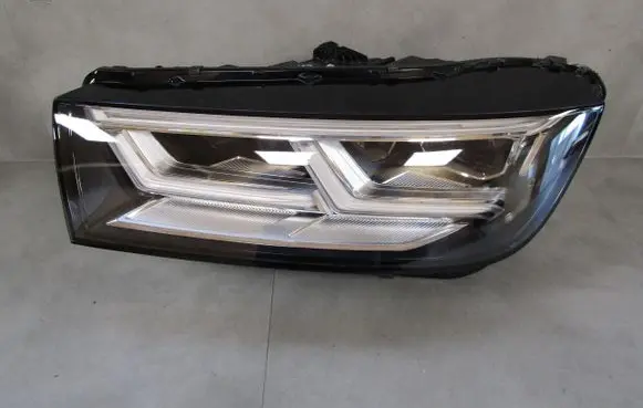 Audi Q5 SQ5 Headlight/headlamp AUDIQ5II80A