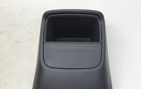 Audi A3 S3 8V Other center console (tunnel) element 8V0864376B