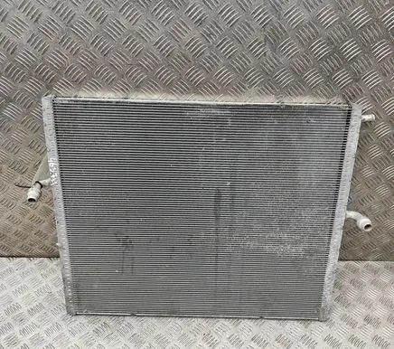 Mercedes-Benz GLE W167 Coolant radiator A1675000300