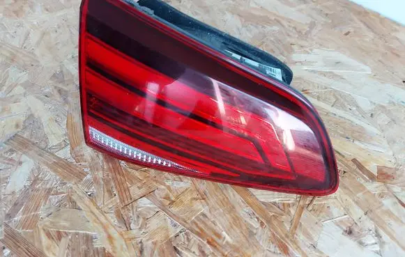 Volkswagen Golf VII Rear/tail lights 5G0945093AG