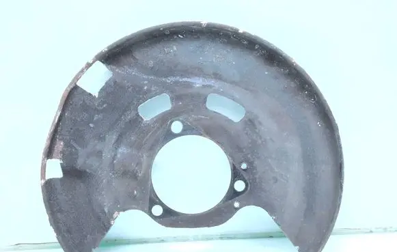Opel Astra J Front brake disc dust cover plate 13394838