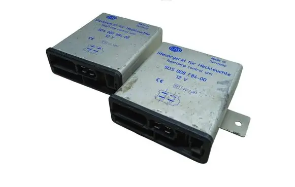 BMW 5 E39 Light module LCM 5DS00858400