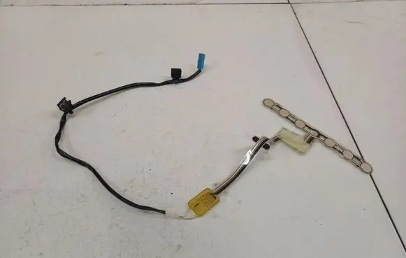 Volkswagen Golf Plus Seat heating element 1K0963553