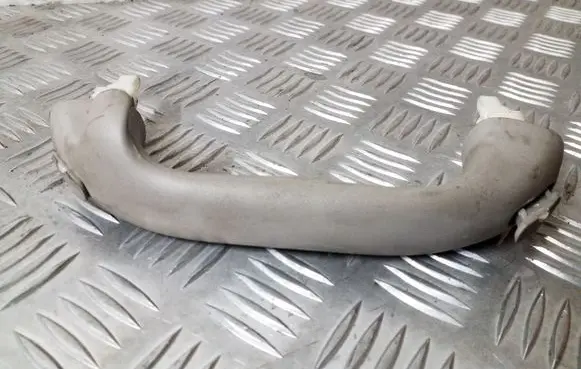 Jeep Cherokee III KJ Rear interior roof grab handle