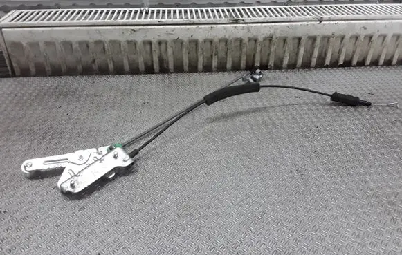 Mazda 5 Sliding door cable line 