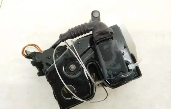 Porsche 911 997 Tailgate/trunk/boot lock/catch/latch 99751205301