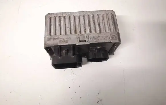 Opel Insignia A Glow plug pre-heat relay 55574293 0522122601