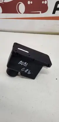 Audi A6 S6 C5 4B Central locking vacuum pump 4A0862257C