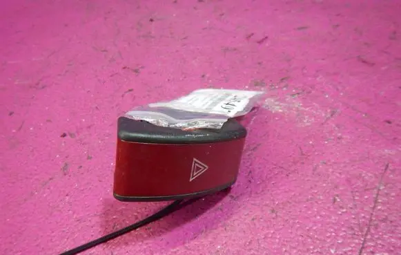Opel Combo C Hazard light switch 