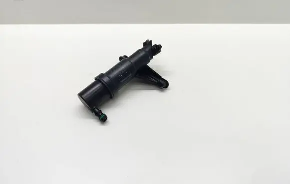 BMW 5 E60 E61 Headlight washer spray nozzle 0109060215 01090602152
