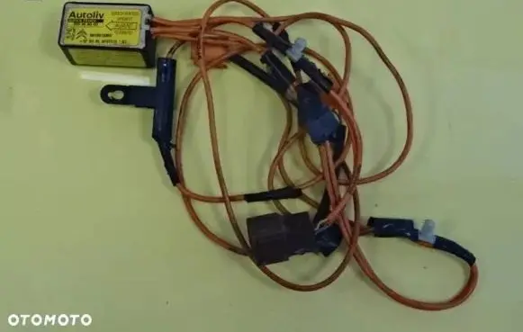 Citroen Berlingo Airbag deployment crash/impact sensor 96195113380
