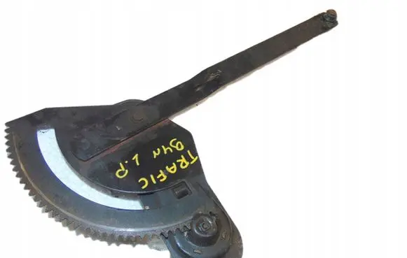 Renault Master I Front door manual window regulator 
