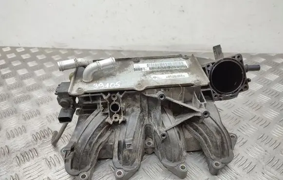 Skoda Yeti (5L) Intake manifold 03F145749B