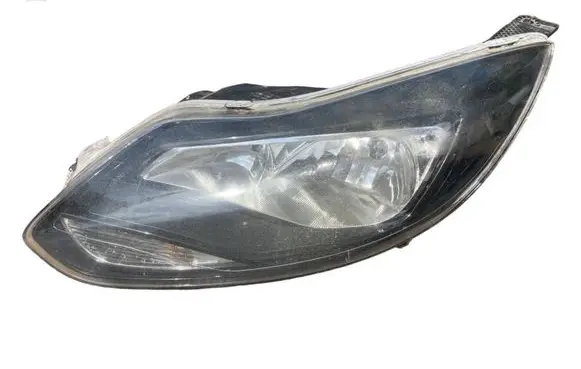 Ford Focus Headlight/headlamp 14819