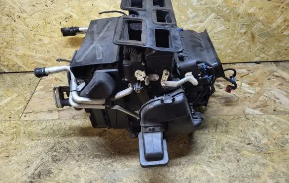 Audi A6 S6 C6 4F Interior heater climate box assembly 4F1820351L