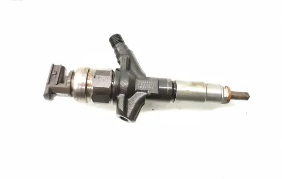 Subaru Outback Fuel injector 16613AA030