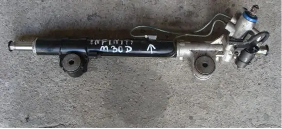 Infiniti M30 Steering rack