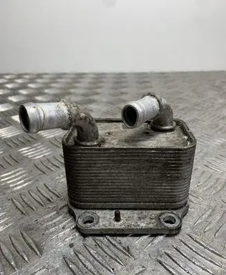 Engine oil radiator