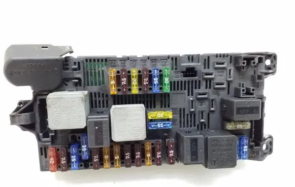 Mercedes-Benz E W211 Fuse module 2115454301
