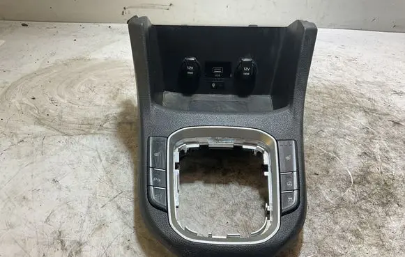 Hyundai i30 Other center console (tunnel) element 12773421404 20220530 W5U0004